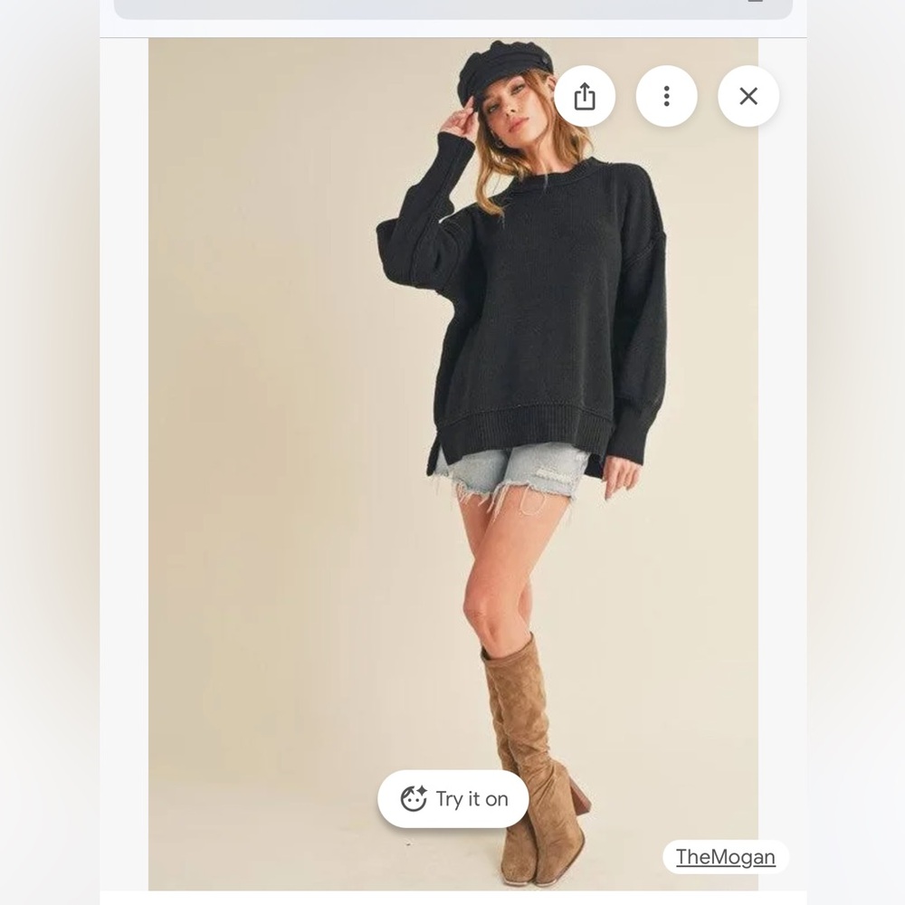 Aemi and Co. ina oversized sweater - Picture 2 of 6